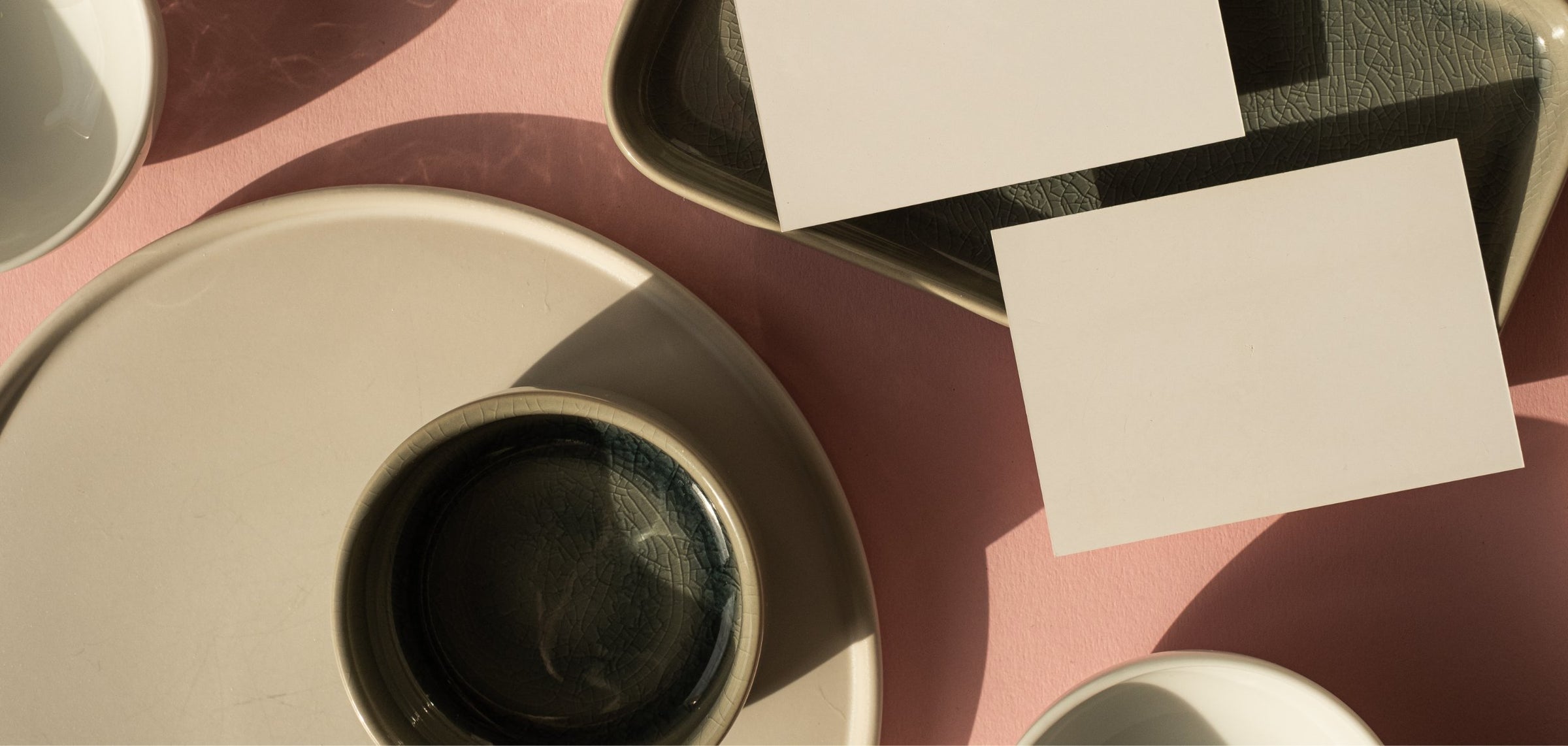 Plates: Sustainable Tableware in Modern Design.