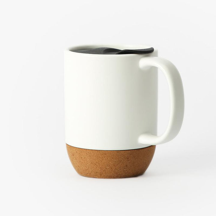 Kaffee- und Teetassen HELGA Tassen aus Keramik & Kork Weiß büro cj entwurf Facebook geschirr keramik minimal modern office tasse