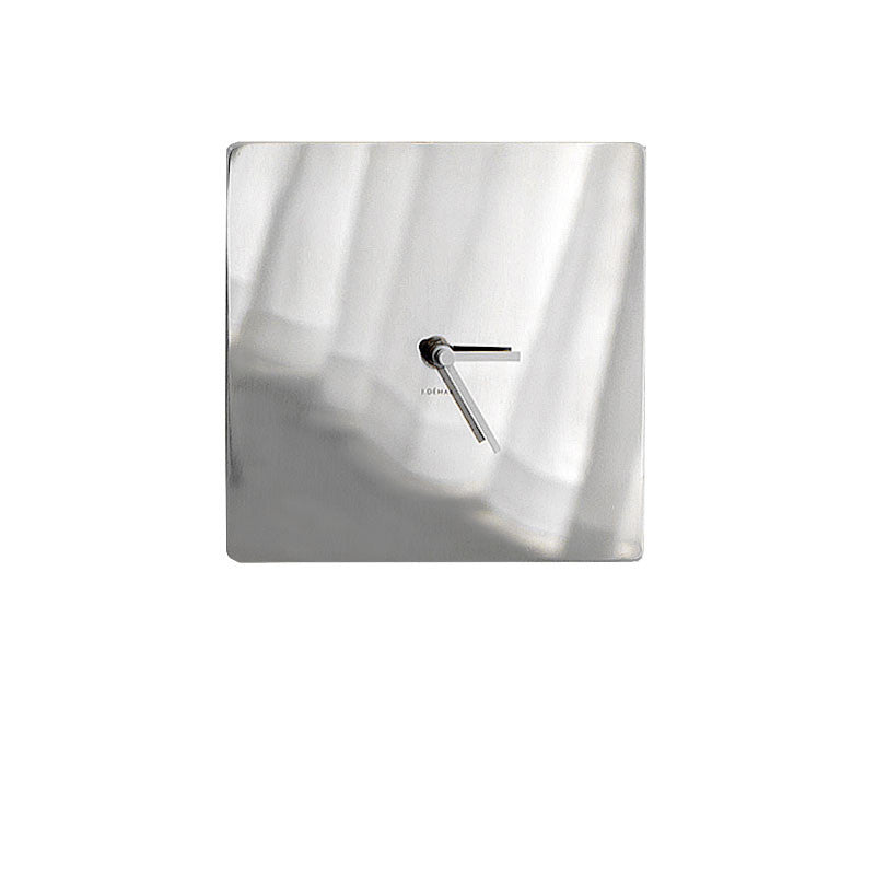 Tisch- und Regaluhren HIKARI Tischuhr aus Stahl 'Mirror Chrom' White boring deko & homestyle Facebook industrial island minimal neu priori wanduhr