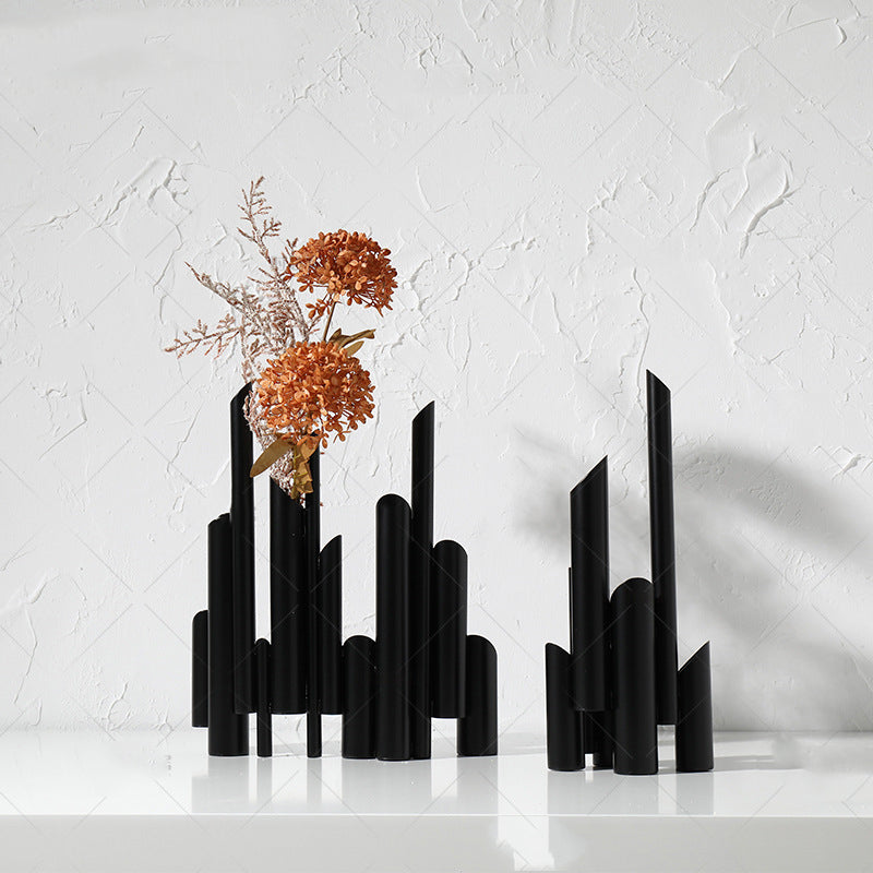 Designer-Vase SKÖLLVASA Vasen 13" aus Stahl b&w cj decor deko & homestyle Facebook fashion herbst iconic industrial minimal modern priori vase