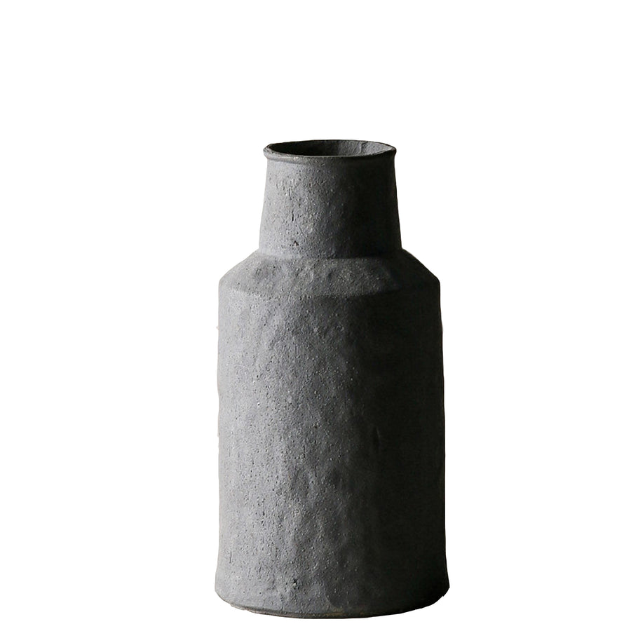Designer-Vase WANO Vasen 11" aus Keramik Mirza _label_handmade b&w cj decor deko & homestyle Facebook fashion handmade herbst industrial max minimal priori spring vase