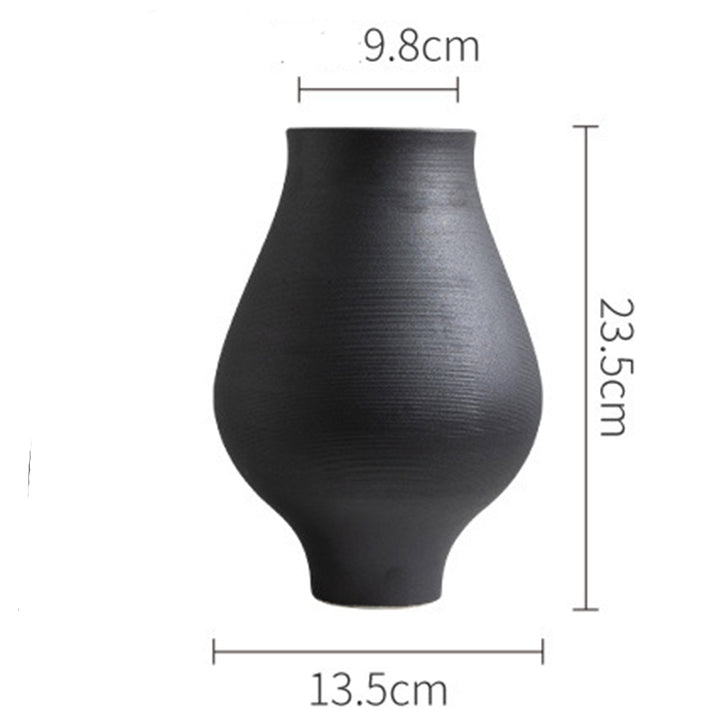 Designer-Vase MALI Vasen 12" Mali aus Porzellan b&w cj decor deko & homestyle Facebook fashion iconic minimal modern modern fashion priori vase